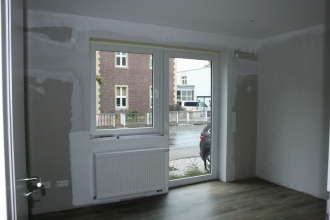 Exp. 1665 Arbeitszimmer mit Zugang zum Balkon
