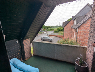 Exp- 1746 Loggia