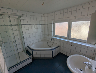 Exp. 1737 Tageslichtbad Sanitär OG